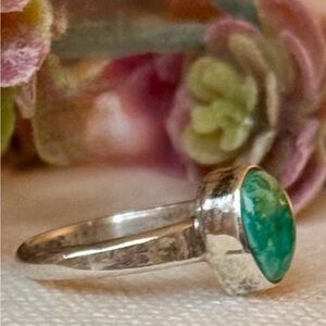 Vintage Sterling Silver Southwestern Boho Turquoise Oval Cabochon Size 5.5 Ring